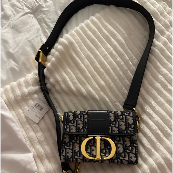 ❤️❤️HOST PICK❤️❤️ Christian Dior 30 Montaigne Box Bag - Picture 3 of 13